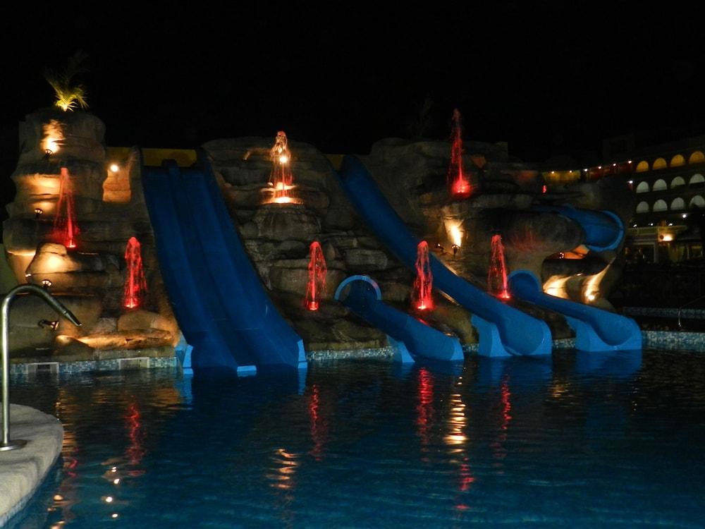 Mediterraneo Bay Hotel & Resort Roquetas de Mar Exterior photo