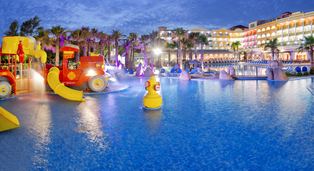 Mediterraneo Bay Hotel & Resort Roquetas de Mar Exterior photo